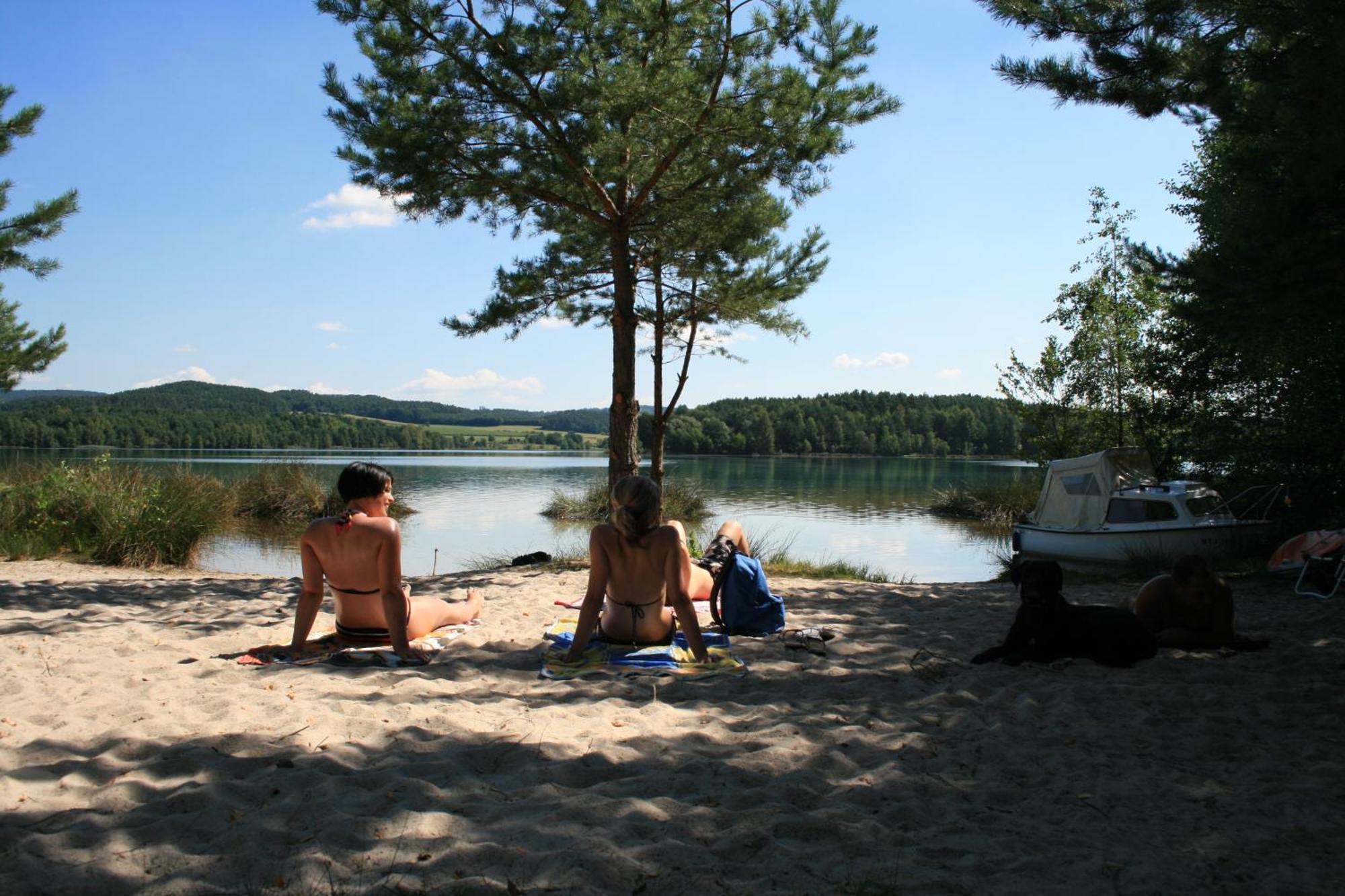 Ferienvilla Am Brueckelsee Wackersdorf Luaran gambar